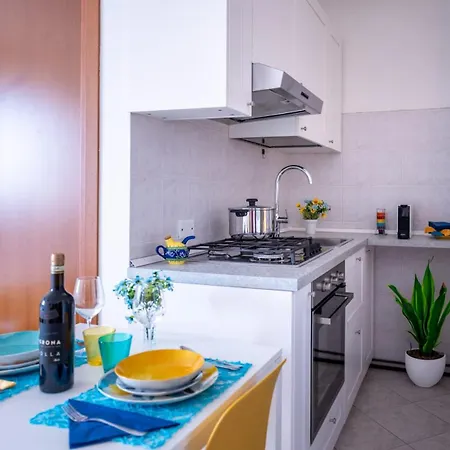 Sunny Apartment