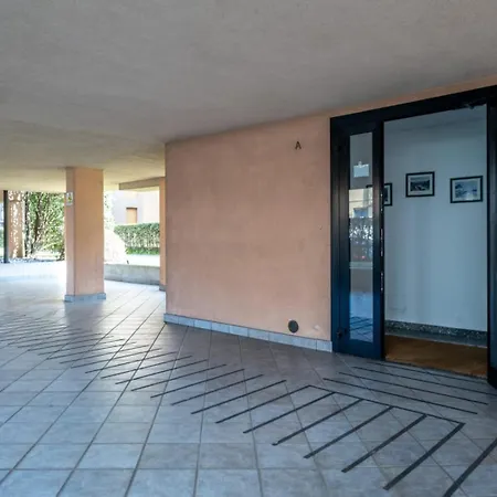 Apartment Sunny Como